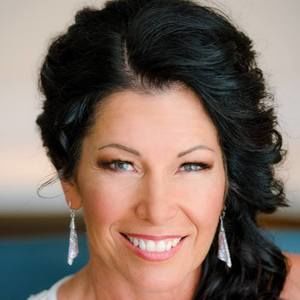 Meet your Posher, Lynne